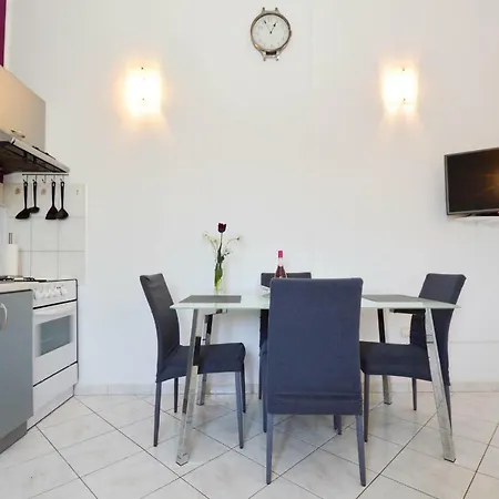 Apartment Irena Barban